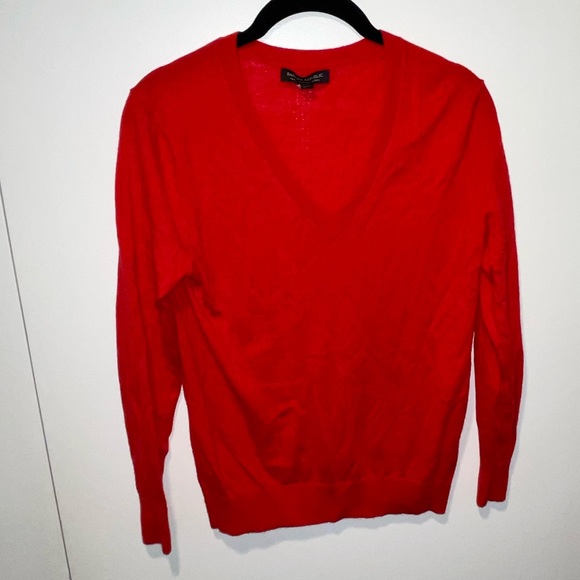 Banana Republic Wool V Neck Sweater in red - Picture 1 of 7